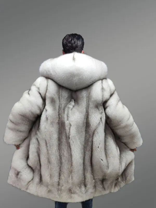 Fox Fur Coat for Superb Warmth & Style - Image 2