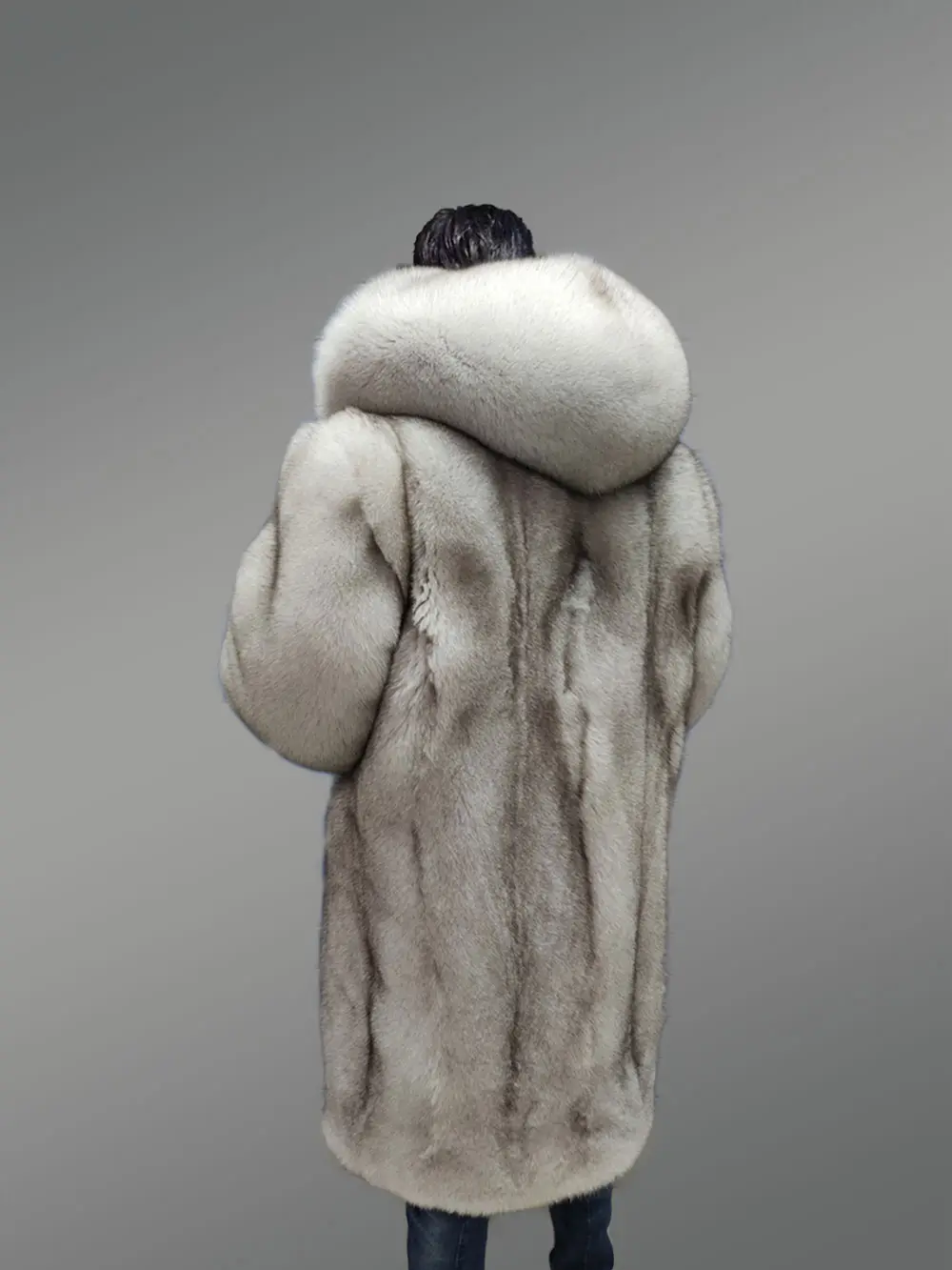 Fox Fur Coat for Superb Warmth & Style - Image 5