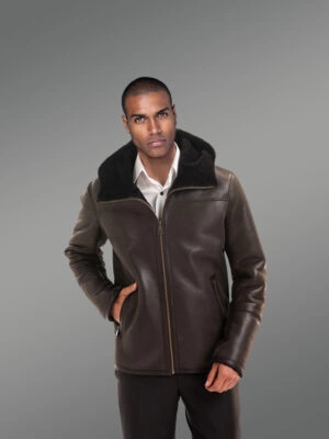 Men’s Real Stylish Shearling Jackets in Coffee with Practical Functionality