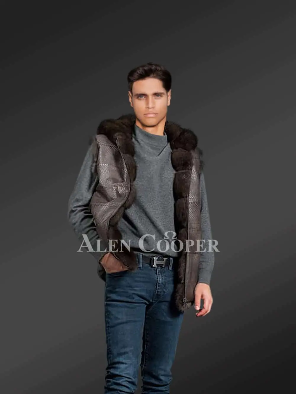Men’s Fox Fur Reversible Vest - Image 2