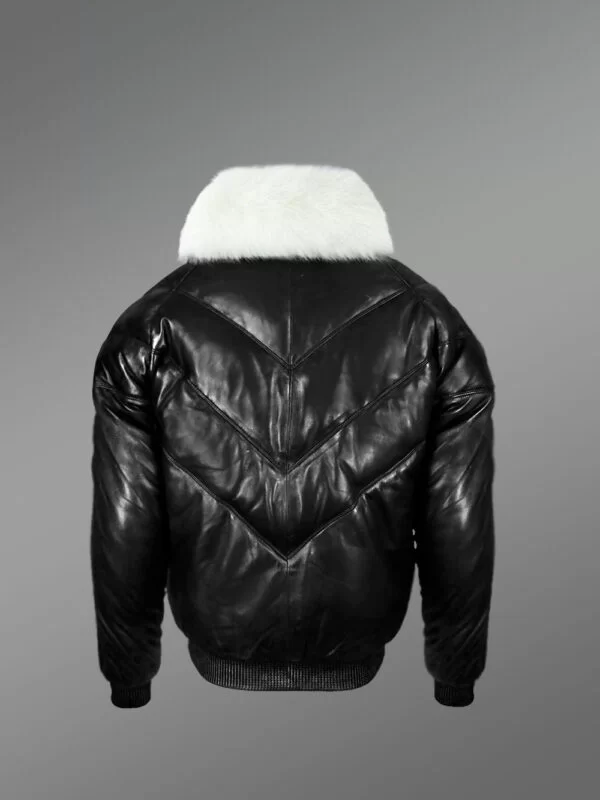 Black Leather Bomber Jacket with Fur Collar for High-Fashion Looks - Image 4