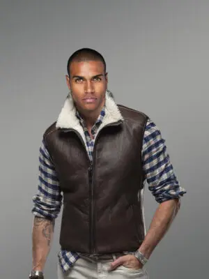 Men’s Super Warm Stylish And Solid Double Face Shearling Vest in Brown