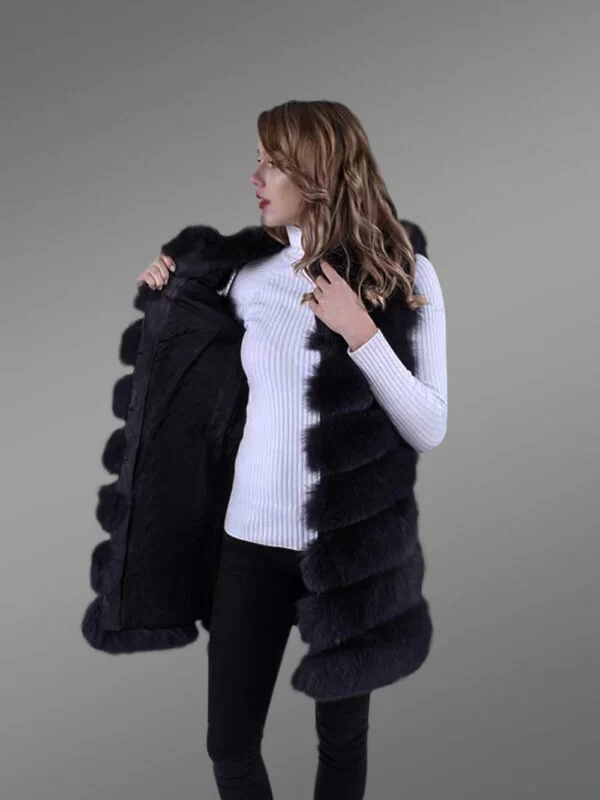 Black sleeveless fox fur coat for women - Image 4