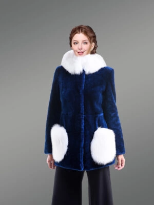 Sheep Wool Coat with Hood in Blue
