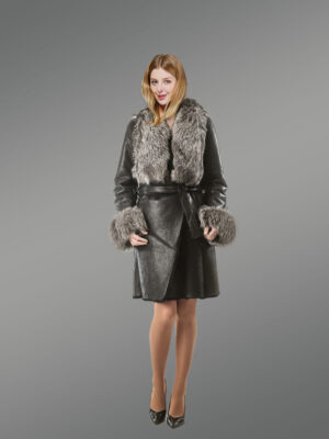 Women’s Silver Fox Fur Coat in Black with a cosy feel and adequate warmth