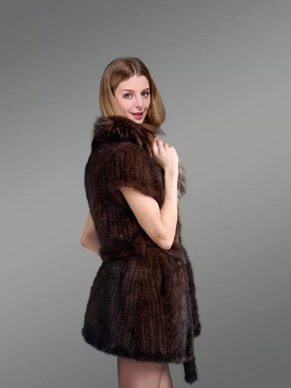 Knitted Jacket of Mink Fur with Raccoon Fur Collar for Elegant Women - Image 6