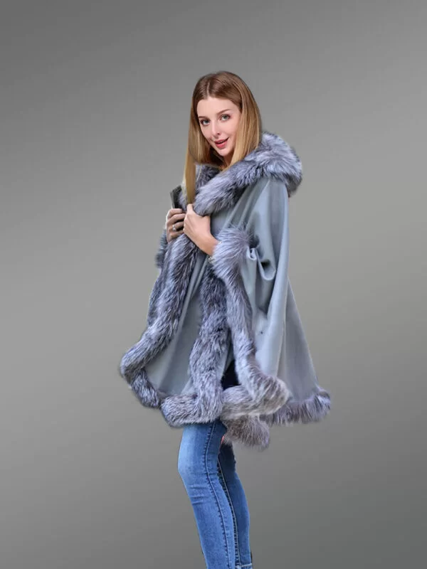 Women’s Real Lambskin Poncho with Silver Fox Fur Trim - Image 5