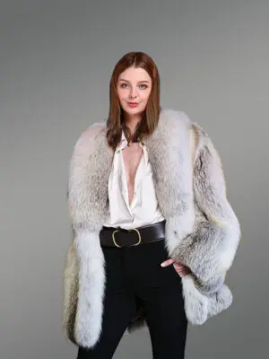 Luxury Fawn Light Fox Fur Coat for Women Gives Stylish and Elegant Look