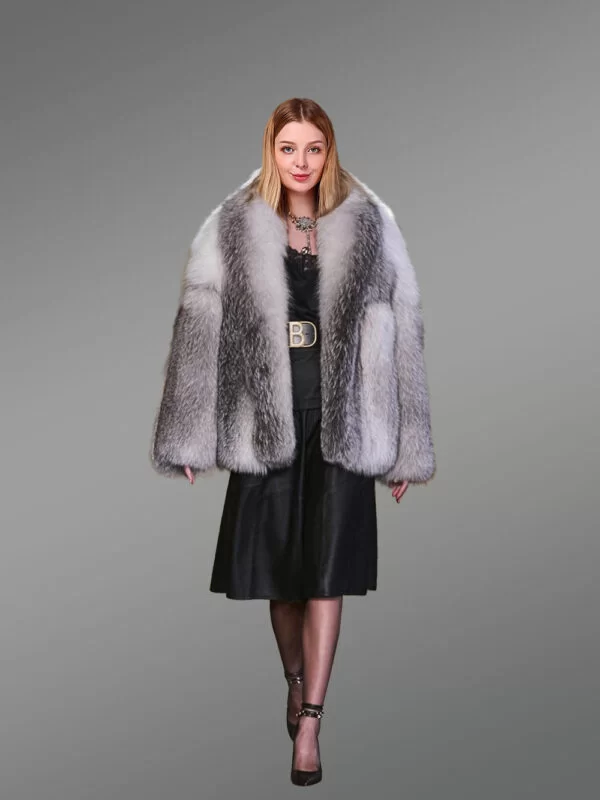 Luxury Shadow Frost Fox Fur Coat for Women Defines Your Style Statement - Image 2