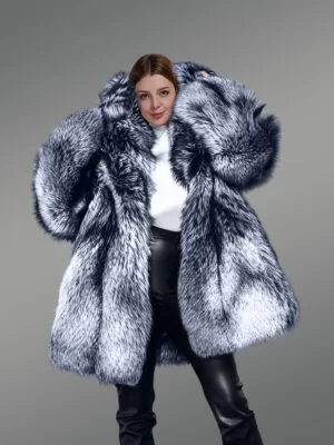 Luxury Silver Fox Fur Jacket for Women Is a Knee-Length Smart Outfit