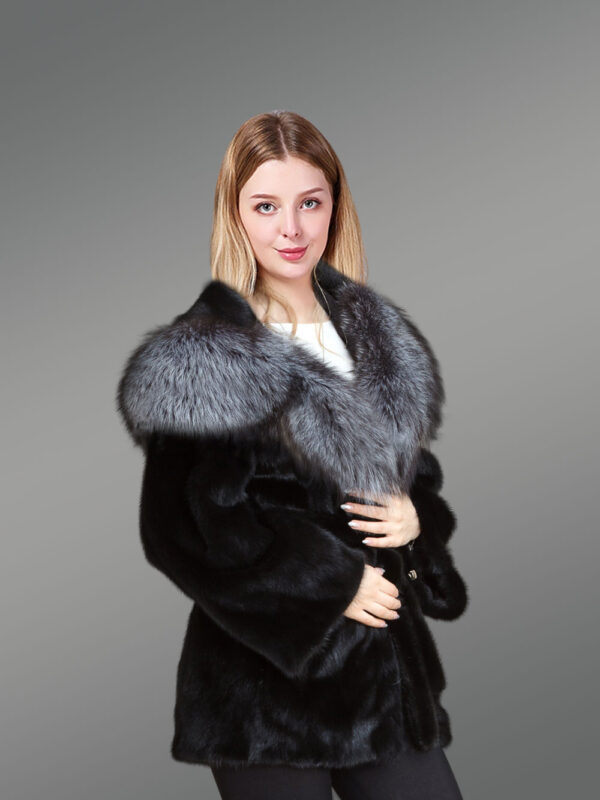 Mink Fur Coat With Silver Fox Fur Hood And Lapels - Image 3
