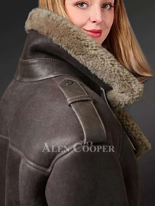 Sheepskin Shearling Jacket for Women with Olive Green Fur - Image 4