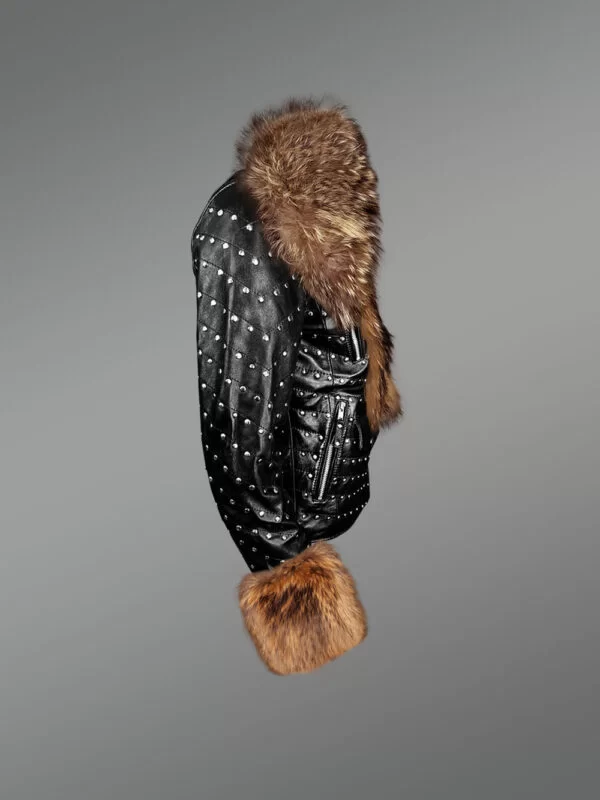 Stylish Leather Jackets with Detachable Fur Collar and Handcuffs - Image 2