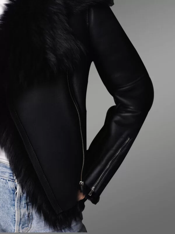 Toscana Shearling Jacket for Women in Black Nappa Finish - Image 3