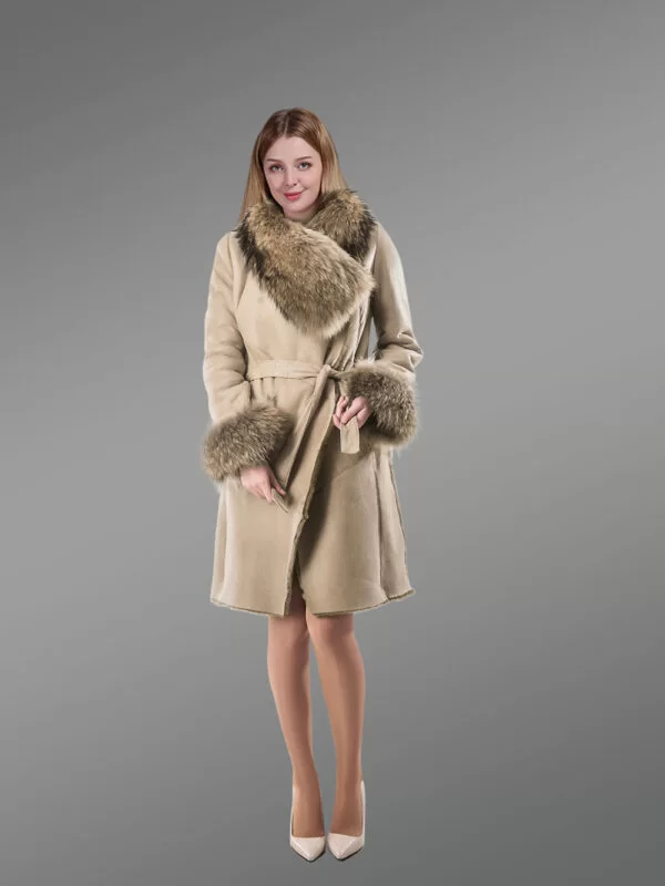 Women Fox Fur Coat in Grey