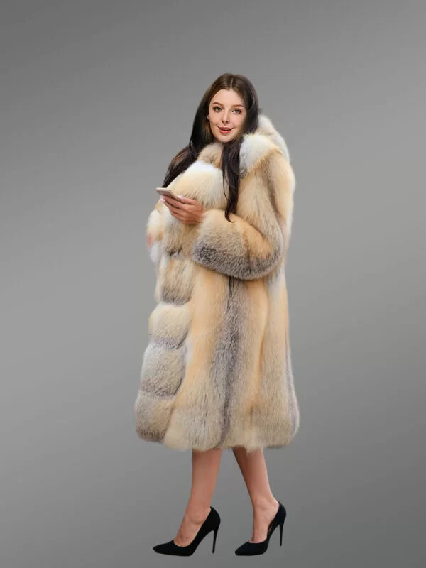 Women’s 3/4 Length Original Golden Fox Coat With Front Trimline - Image 5