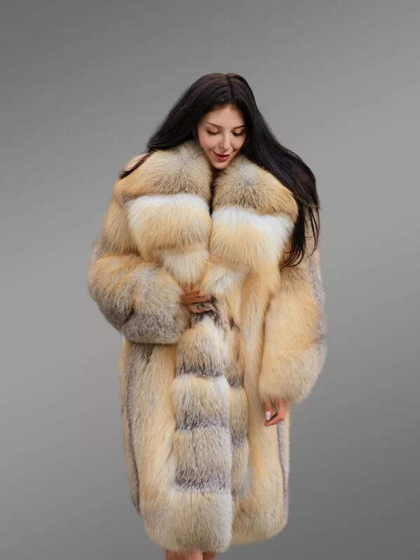 Women’s 3/4 Length Original Golden Fox Coat With Front Trimline - Image 2