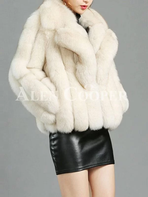 Women's Super Stylish and Luxury Real Fox Fur White Coat - Image 2