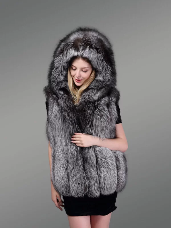 Classic Real Fox Fur Hooded Waistcoat Keeping Women Superbly Warm - Image 2