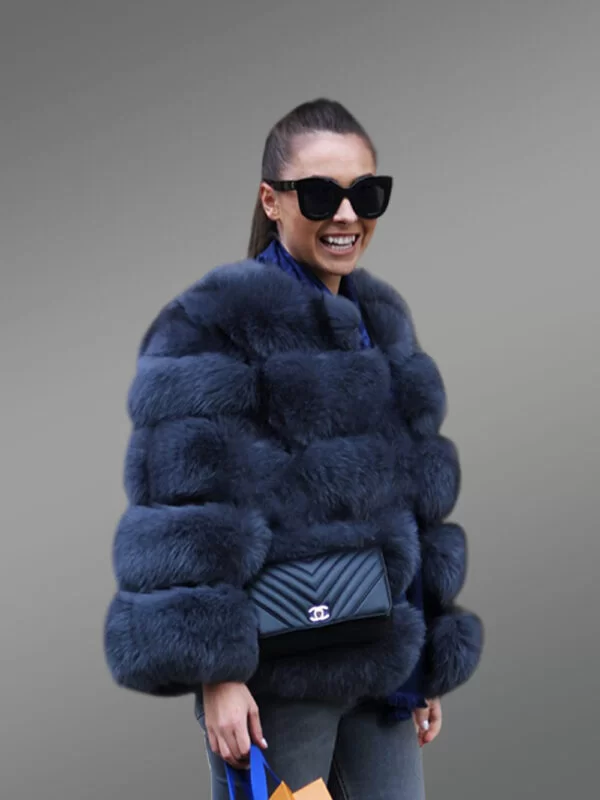 Women’s Textured Fox Fur coat with Baggy Fit - Image 2