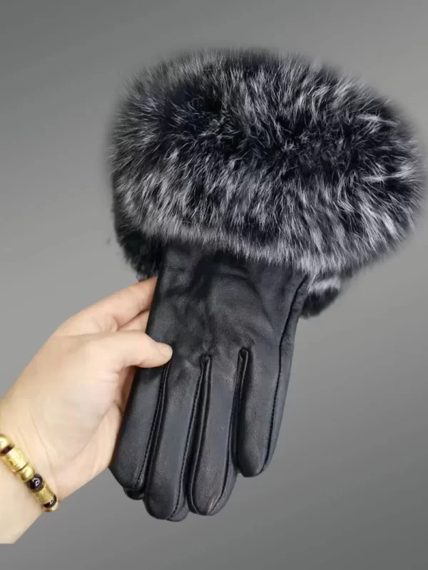leather glove with fox fur cuff