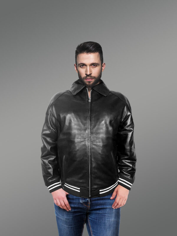 Stylish Leather Bomber with a Zip-up Front - Image 3