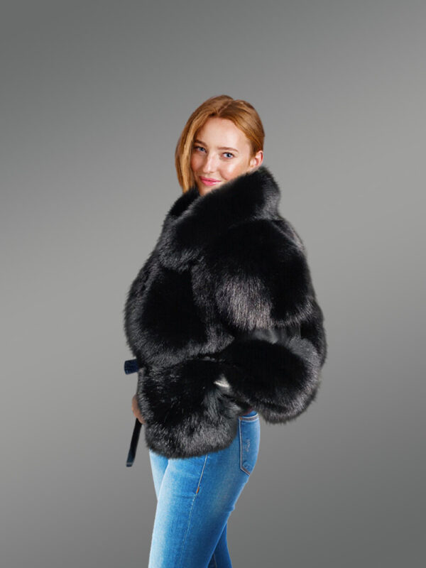 Women’s crop length Fox Fur Coat - Image 5