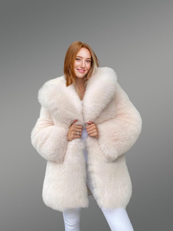 Long Blazer in Fox Fur in Snow White