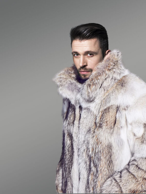 Mens Coyote Fur Bomber Jacket To Look Fashionable & Stay Warm - Image 3