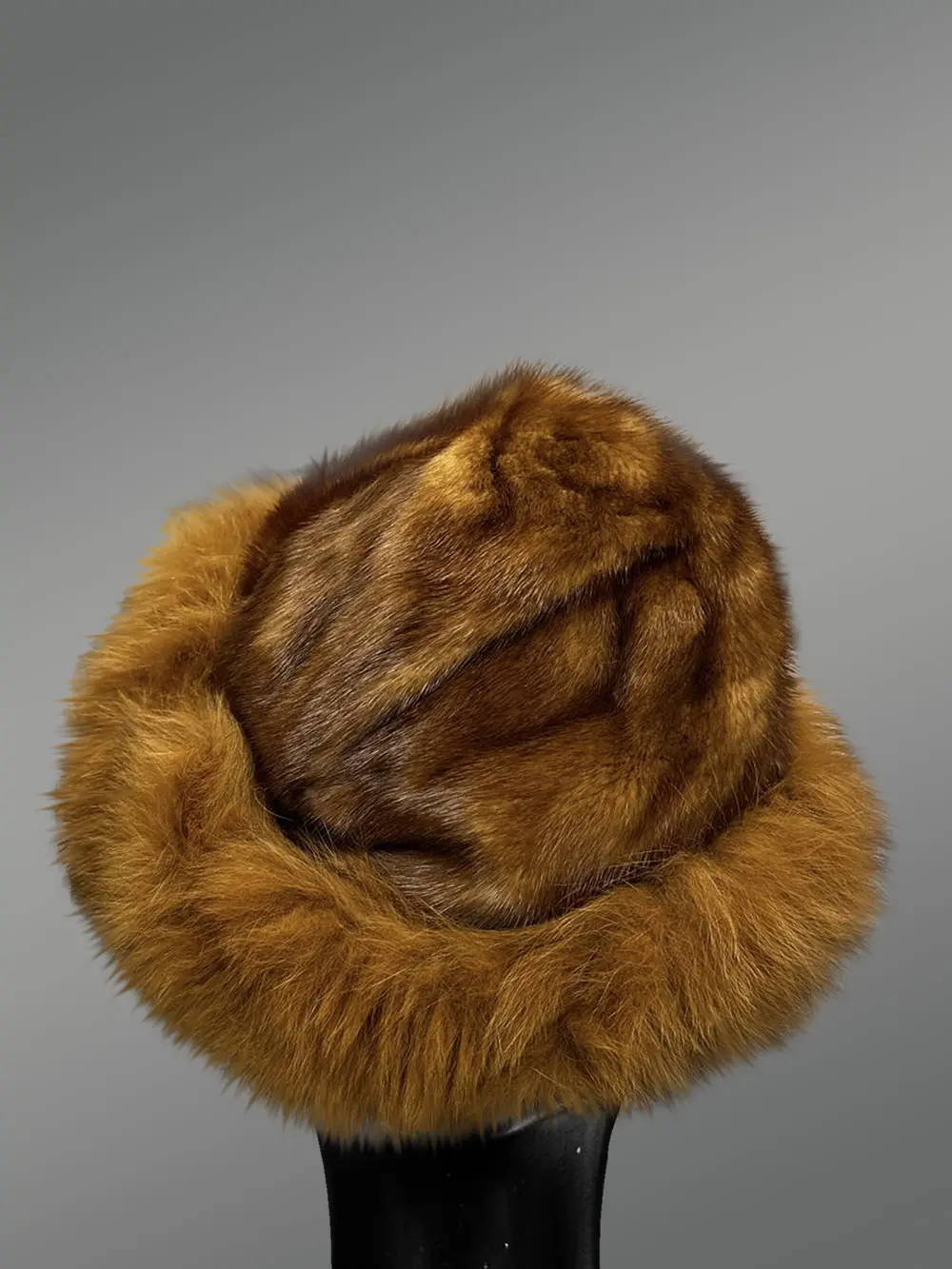 Mink Roller Hat with Fox Fur Border – Classy Accessory for Any Reason