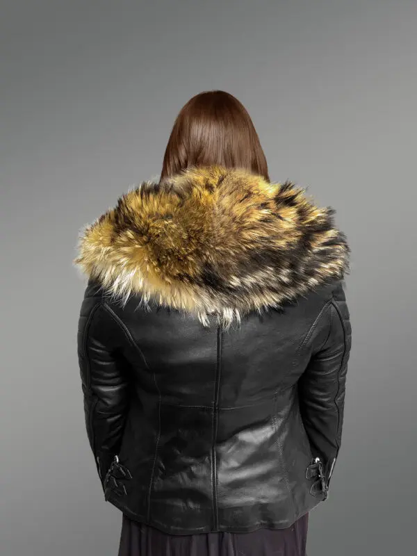 Womens Leather Biker Jacket with Fur Collar – Versatile Outfit for Many Occasions - Image 2