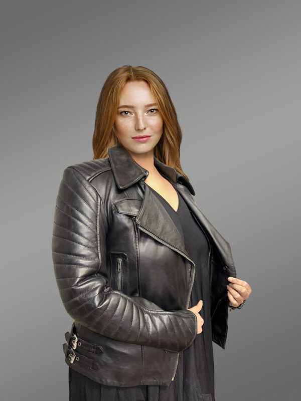 Womens Black Lambskin Leather Biker Jacket– High-Fashion Looks with a Plush Feel - Image 4