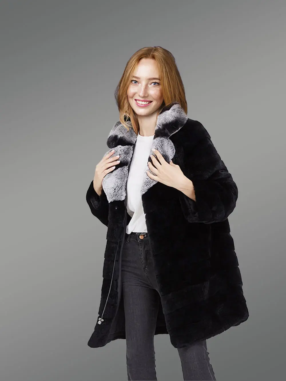 Womens long fur coat in Black – Sophistication at its peak - Image 2
