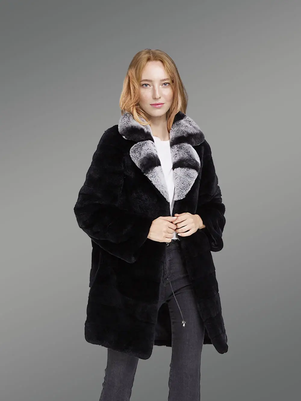 Womens long fur coat in Black – Sophistication at its peak