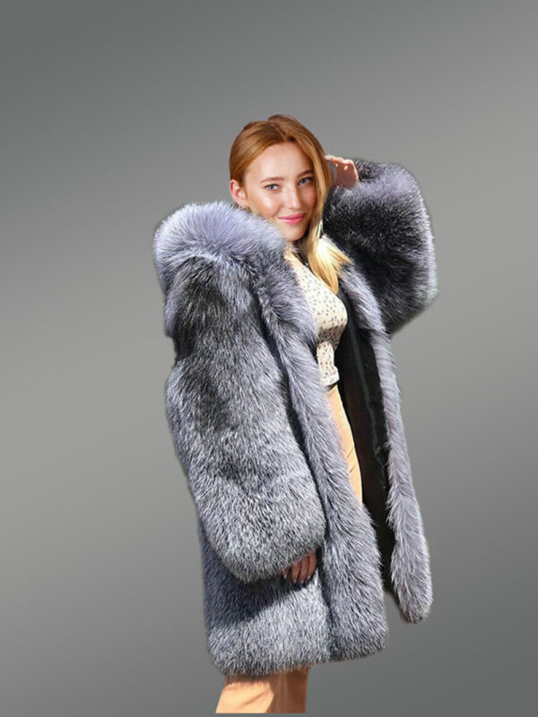 Coat in Fox Fur for Womens to Stay Toasty in Style - Image 8