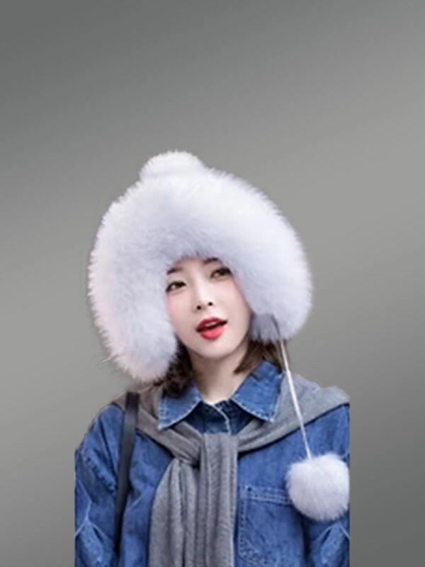 Women’s Beanie Hat with Fox Fur Trims and Pom Pom