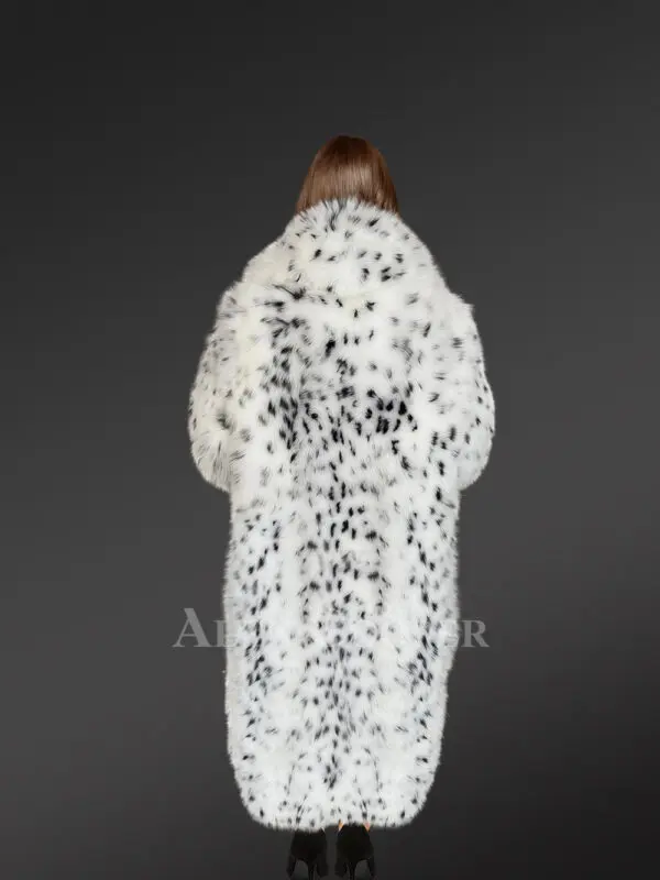 Women’s Lynch Style Fox Fur Coat - Image 3